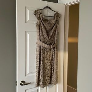 Tadashi Shouji grey scalloped off shoulder lace cocktail dress with belt size 14